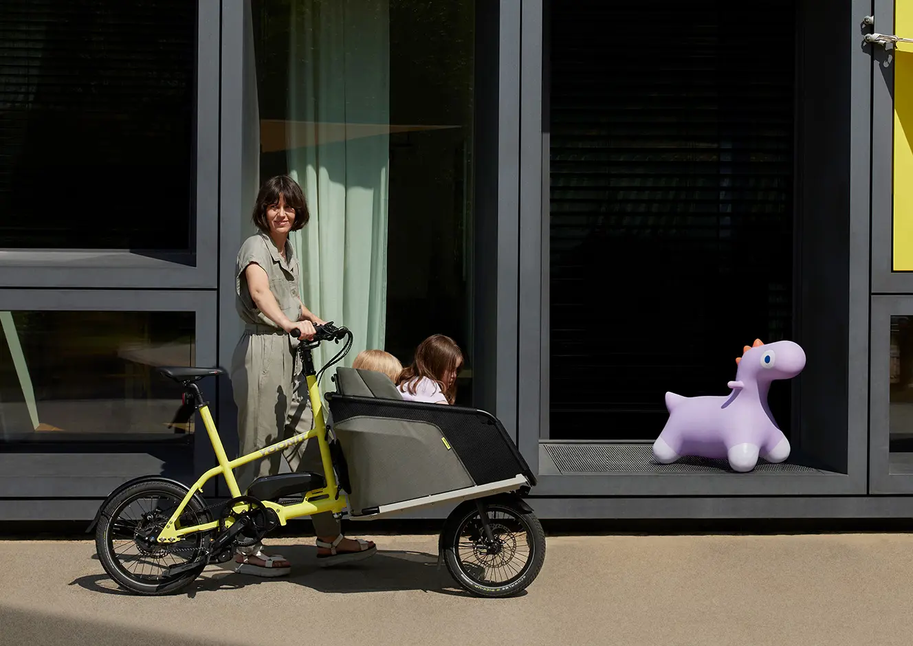 Yoonit MINI – das wandelbare Lastenrad für deinen Alltag Yoonit MINI Cargobike – kompakt, modular, familientauglich