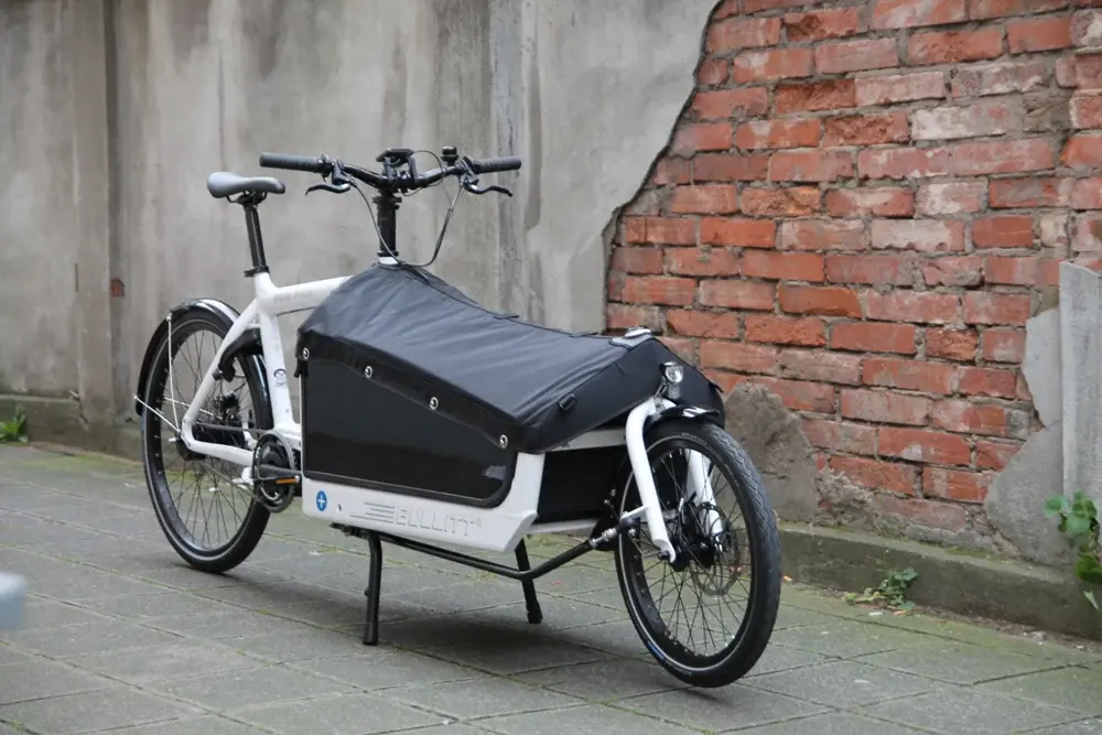 BULLITT Seitenpaneele + Plane