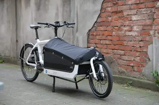 BULLITT Seitenpaneele + Plane